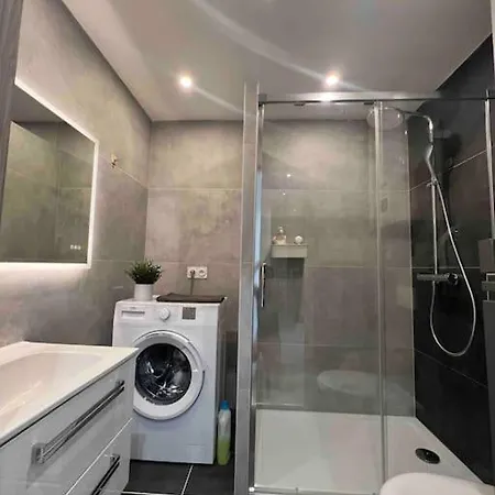 Adorable Neudorf Parking Sous Sol Appartement