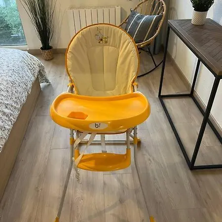 Adorable Neudorf Parking Sous Sol Appartement Straatsburg